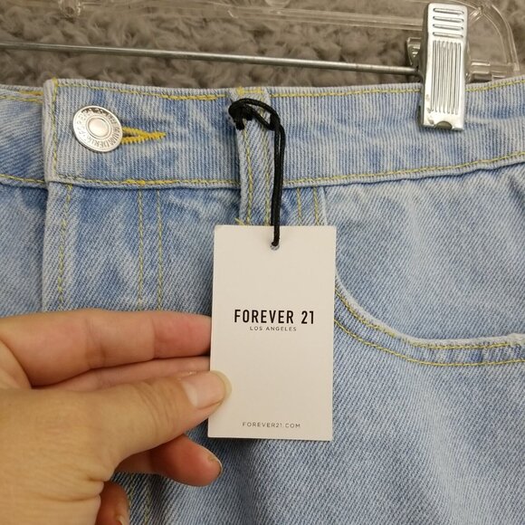 Forever 21 Shorts Women's 28 Button Fly Light Blue 100% Cotton High Rise *NWT* - Picture 3 of 8